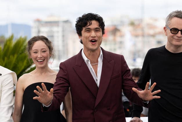 Havana Rose Liu and Charles Melton at the Her Private Hell photocall at the 79th International Film Festival in Cannes, France on May 19, 2026 Jacovides Moreau Bestimage Her Private Hell photocall at the 79th annual Cannes Film Festival at Palais des Festivals on May 19, 2026 in Cannes, France Cannes France  Copyright: xJACOVIDES-MOREAUx xBESTIMAGExJACOVIDES-MOREAUx xBESTIMAGEx