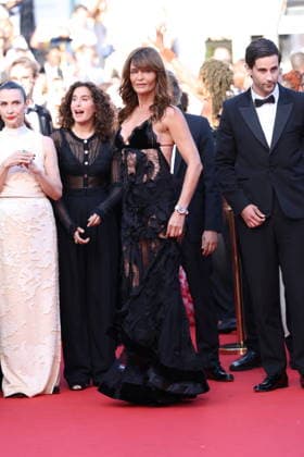 Cannes - Amarga Navidad Red Carpet Helena Christensen attending the Amarga Navidad (Bitter Christmas) screening during the 79th annual Cannes Film Festival at Palais des Festivals on May 19, 2026 in Cannes, France. Photo by Jerome Domine ABACAPRESS.COM Cannes France  Copyright: xDominexJerome ABACAx