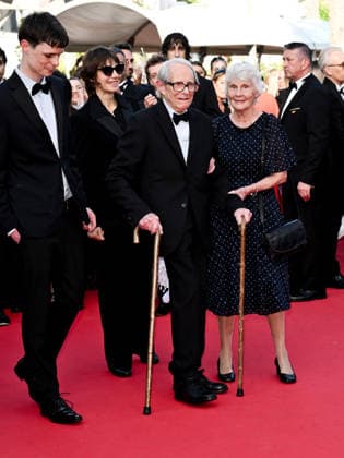 IPA84871119 - Cannes, 79th Cannes Film Festival 2025 - evening 8. red carpet of AMARGA NAVIDAD. In the photo Ken Loach  Copyright: xSimonexComix xPoolxPhotoxEventsx07x 84871119