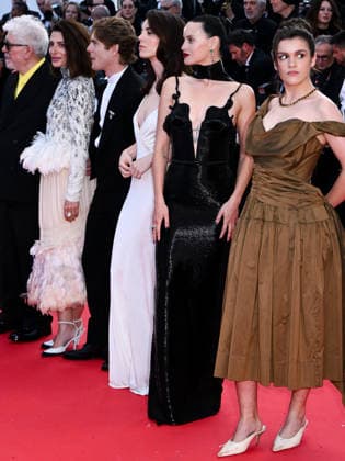 IPA84872529 - Cannes, 79th Cannes Film Festival 2025 - evening 8. red carpet of AMARGA NAVIDAD. Pictured: Victoria Luengo, Milena Smit and Amaia Romero  Copyright: xTerenghi Ipa-Agency.netx xPoolxPhotoxEventsx07x 84872529
