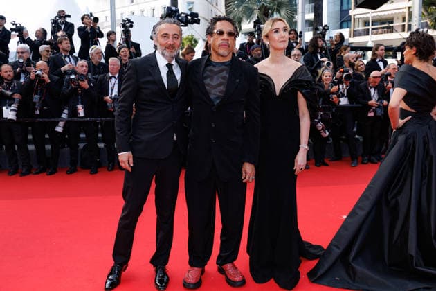 Nader Boussandel, Joey Starr JoeyStarr , guest Montée des marches du film Amarga Navidad lors du 79ème Festival International du Film de Cannes, le 19 mai 2026 Jacovides Moreau Bestimage Red carpet for Amarga Navidad at the 79th Cannes International Film Festival on May 19, 2026 Cannes France  Copyright: xJACOVIDES-MOREAUx xBESTIMAGExJACOVIDES-MOREAUx xBESTIMAGEx