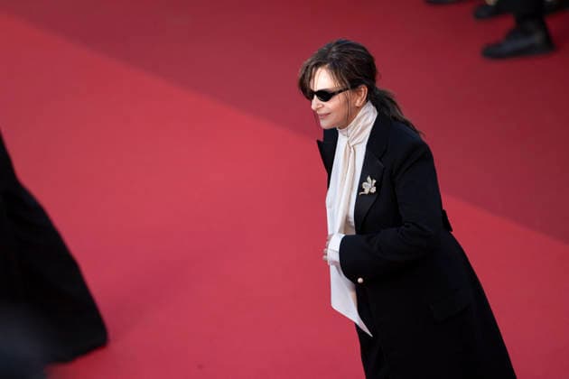 Cannes Amarga Navidad (Bitter Christmas) Red Carpert EB Juliette Binoche on the red carpet before the Amarga Navidad (Bitter Christmas) screening during the 79th annual Cannes Film Festival at Palais des Festivals on May 19, 2026 in Cannes, France.Photo by Eliot Blondet ABACAPRESS.COM Cannes France France  Copyright: xBlondetxEliot ABACAx