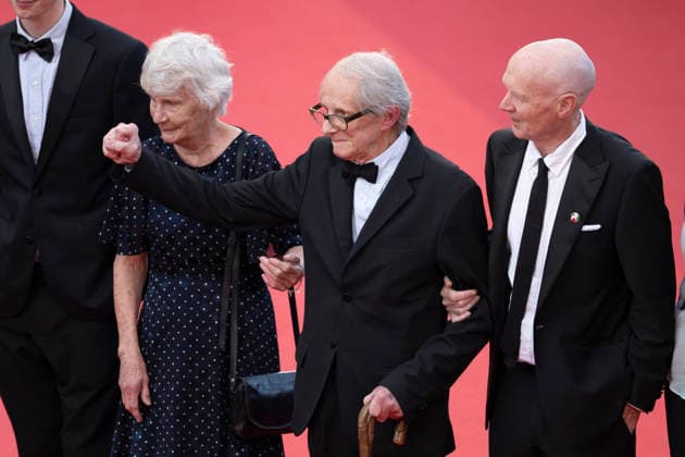 Cannes Amarga Navidad (Bitter Christmas) Red Carpert EB Lesley Ashton, Ken Loach, Jury Member Paul Laverty on the red carpet before the Amarga Navidad (Bitter Christmas) screening during the 79th annual Cannes Film Festival at Palais des Festivals on May 19, 2026 in Cannes, France.Photo by Eliot Blondet ABACAPRESS.COM Cannes France France  Copyright: xBlondetxEliot ABACAx