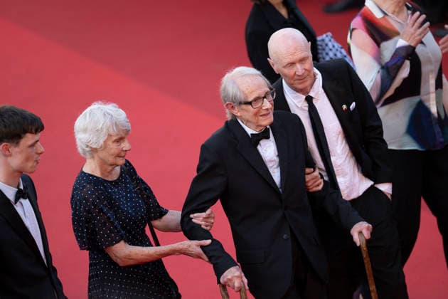 Cannes Amarga Navidad (Bitter Christmas) Red Carpert EB Lesley Ashton, Ken Loach, Jury Member Paul Laverty on the red carpet before the Amarga Navidad (Bitter Christmas) screening during the 79th annual Cannes Film Festival at Palais des Festivals on May 19, 2026 in Cannes, France.Photo by Eliot Blondet ABACAPRESS.COM Cannes France France  Copyright: xBlondetxEliot ABACAx