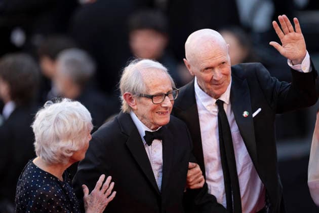 Cannes Amarga Navidad (Bitter Christmas) Red Carpert EB Lesley Ashton, Ken Loach, Jury Member Paul Laverty on the red carpet before the Amarga Navidad (Bitter Christmas) screening during the 79th annual Cannes Film Festival at Palais des Festivals on May 19, 2026 in Cannes, France.Photo by Eliot Blondet ABACAPRESS.COM Cannes France France  Copyright: xBlondetxEliot ABACAx