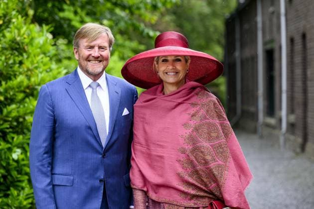 Illikhoven, The Netherlands, 2026-05-19 11:55:20 ILLIKHOVEN, 19-05-2026 King Willem Alexander and Queen Maxima during a regional visit to the municipalities of Maasgouw, Echt-Susteren, Roerdalen, and Roermond. PHOTO: NLBeeld Patrick van Emst In the photo: The Royal Couple visits the village of Illikhoven in the municipality of Echt-Susteren. This is the narrowest part of the Netherlands, where the land is less than five kilometers wide, situated between Belgium and Germany. Here they speak with representatives of the police, a dike guard, and organizations from the border region, among others. Subsequently, the Royal Couple visits Lilbosch Abbey. Credit: NL Beeld Patrick van Emst Copyright: xx x