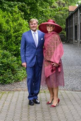 Illikhoven, The Netherlands, 2026-05-19 11:55:48 ILLIKHOVEN, 19-05-2026 King Willem Alexander and Queen Maxima during a regional visit to the municipalities of Maasgouw, Echt-Susteren, Roerdalen, and Roermond. PHOTO: NLBeeld Patrick van Emst In the photo: The Royal Couple visits the village of Illikhoven in the municipality of Echt-Susteren. This is the narrowest part of the Netherlands, where the land is less than five kilometers wide, situated between Belgium and Germany. Here they speak with representatives of the police, a dike guard, and organizations from the border region, among others. Subsequently, the Royal Couple visits Lilbosch Abbey. Credit: NL Beeld Patrick van Emst Copyright: xx x