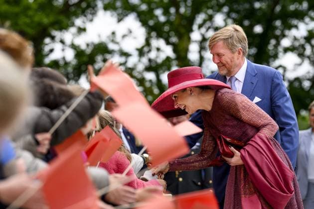 Vlodrop, The Netherlands, 2026-05-19 13:16:13 VLODORP, 19-05-2026 King Willem Alexander and Queen Maxima during a regional visit to the municipalities of Maasgouw, Echt-Susteren, Roerdalen, and Roermond. PHOTO: NLBeeld Patrick van Emst. In the photo: In Vlodrop, the Royal Couple visits roller coaster manufacturer Vekoma. During a tour of the production environment, they gain insight into the entire process of design, engineering, and production of attractions. Credit: NL Beeld Patrick van Emst Copyright: xx x