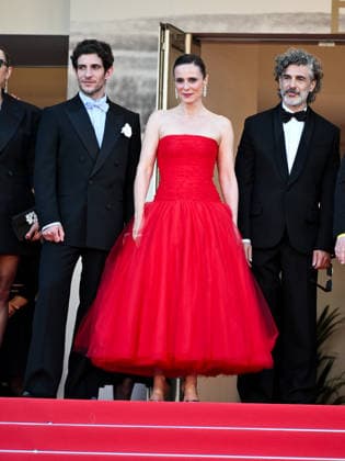 IPA84873582 - Cannes, 79th Cannes Film Festival 2025 - evening 8. red carpet of AMARGA NAVIDAD. Leonardo Sbaraglia, Aitana Sanchez-Gijon, Quim Guitierrez are pictured.  Copyright: xSimonexComix xPoolxPhotoxEventsx07x 84873582