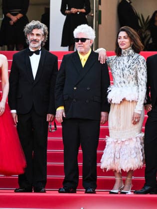 IPA84873566 - Cannes, 79th Cannes Film Festival 2025 - evening 8. red carpet of AMARGA NAVIDAD. Pictured are Pedro Almodovar, Barbara Lennie, Leonardo Sbaraglia  Copyright: xSimonexComix xPoolxPhotoxEventsx07x 84873566