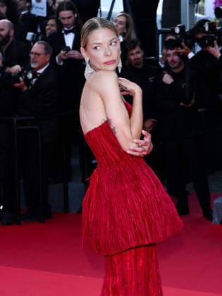 IPA84876676 - Cannes, 79th Cannes Film Festival 2025 - evening 8. red carpet of AMARGA NAVIDAD. Pictured: Jaime King  Copyright: xTerenghi Ipa-Agency.netx xPoolxPhotoxEventsx07x 84876676