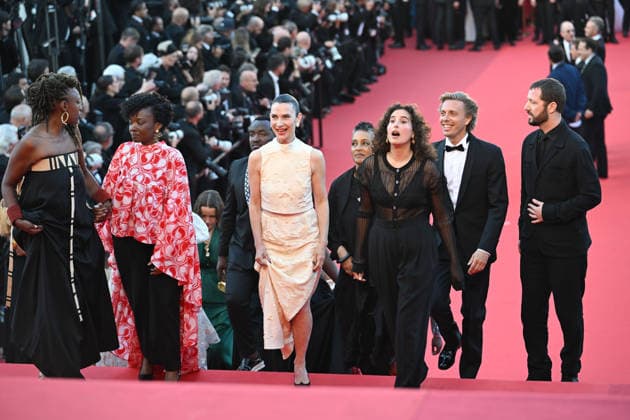 79ème Festival International du Film de Cannes Montée des marches du film Amarga Navidad 79th International Cannes Film Festival Red Carpet for Amarga Navidad movie 456441 2026 05 19 Pailhas, Geraldine  Copyright: xSergexArnalx xStarfacex STAR_456441_011