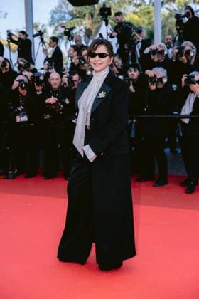 79ème Festival International du Film de Cannes Montée des marches du film Amarga Navidad 79th International Cannes Film Festival Red Carpet for Amarga Navidad movie 456443 2026 05 19 Alpes Maritimes Cannes France Binoche, Juliette  Copyright: xTerencexBaelenx STAR_456443_050