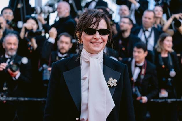 79ème Festival International du Film de Cannes Montée des marches du film Amarga Navidad 79th International Cannes Film Festival Red Carpet for Amarga Navidad movie 456443 2026 05 19 Binoche, Juliette  Copyright: xTerencexBaelenx STAR_456443_052
