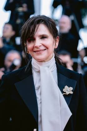 79ème Festival International du Film de Cannes Montée des marches du film Amarga Navidad 79th International Cannes Film Festival Red Carpet for Amarga Navidad movie 456443 2026 05 19 Binoche, Juliette  Copyright: xTerencexBaelenx STAR_456443_054