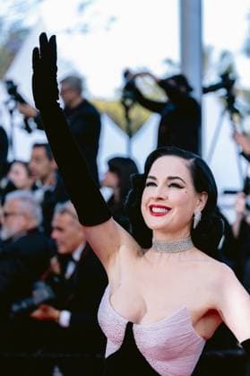 79ème Festival International du Film de Cannes Montée des marches du film Amarga Navidad 79th International Cannes Film Festival Red Carpet for Amarga Navidad movie 456443 2026 05 19 Von Teese, Dita  Copyright: xTerencexBaelenx STAR_456443_059