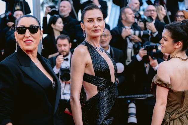 79ème Festival International du Film de Cannes Montée des marches du film Amarga Navidad 79th International Cannes Film Festival Red Carpet for Amarga Navidad movie 456443 2026 05 19 Alvarez, Nieves de Palma, Rossy  Copyright: xTerencexBaelenx STAR_456443_085