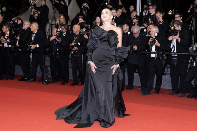 Sharon Stone Audemars Piguet watch Stairway for the film Diamond at the 79th Cannes International Film Festival on May 19, 2026 Olivier Borde Bestimage Red carpet for Diamond at the 79th Cannes International Film Festival on May 19, 2026 Cannes France  Copyright: xOLIVIERxBORDEx xBESTIMAGExOLIVIERxBORDEx xBESTIMAGEx