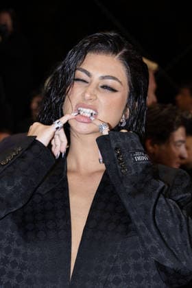Shana Orts Montée des marches du film Diamond lors du 79ème Festival International du Film de Cannes, le 19 mai 2026 Olivier Borde Bestimage Red carpet for Diamond at the 79th Cannes International Film Festival on May 19, 2026 Cannes France  Copyright: xOLIVIERxBORDEx xBESTIMAGExOLIVIERxBORDEx xBESTIMAGEx