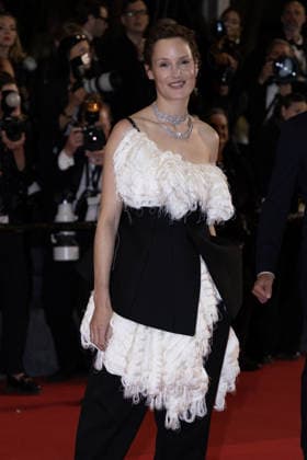 Vicky Krieps Montée des marches du film Diamond lors du 79ème Festival International du Film de Cannes, le 19 mai 2026 Olivier Borde Bestimage Red carpet for Diamond at the 79th Cannes International Film Festival on May 19, 2026 Cannes France  Copyright: xOLIVIERxBORDEx xBESTIMAGExOLIVIERxBORDEx xBESTIMAGEx