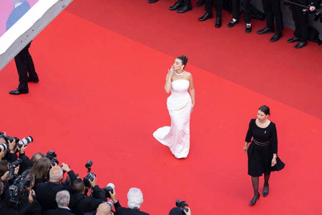 Yara Elsokkary Montée des marches du film Amarga Navidad lors du 79ème Festival International du Film de Cannes, le 19 mai 2026 Camilla Canalini Bestimage Red carpet for Amarga Navidad at the 79th Cannes International Film Festival on May 19, 2026 Cannes France  Copyright: xCamillaxCanalinix xBestimagexCamillaxCanalinix xBestimagex