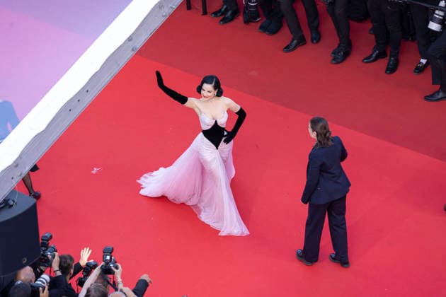 Dita Von Teese Montée des marches du film Amarga Navidad lors du 79ème Festival International du Film de Cannes, le 19 mai 2026 Camilla Canalini Bestimage Red carpet for Amarga Navidad at the 79th Cannes International Film Festival on May 19, 2026 Cannes France  Copyright: xCamillaxCanalinix xBestimagexCamillaxCanalinix xBestimagex