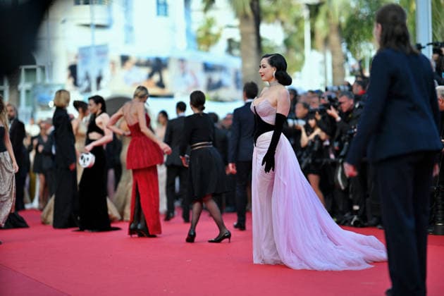 Cannes - Amarga Navidad Premiere FC Dita Von Teese attends the red carpet premiere of Amarga Navidad during the 79th Cannes International Film Festival in Cannes, France on May 19, 2026.. Photo by Franck Castel ABACAPRESS.COM Cannes  Copyright: xCastelxFranck ABACAx