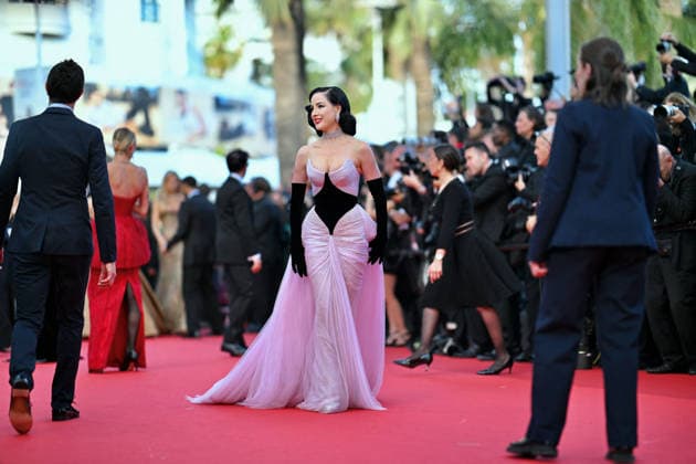 Cannes - Amarga Navidad Premiere FC Dita Von Teese attends the red carpet premiere of Amarga Navidad during the 79th Cannes International Film Festival in Cannes, France on May 19, 2026.. Photo by Franck Castel ABACAPRESS.COM Cannes  Copyright: xCastelxFranck ABACAx