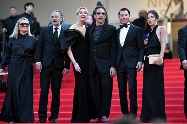 Cannes - Amarga Navidad Premiere FC Joey Starr attends the red carpet premiere of Amarga Navidad during the 79th Cannes International Film Festival in Cannes, France on May 19, 2026.. Photo by Franck Castel ABACAPRESS.COM Cannes  Copyright: xCastelxFranck ABACAx
