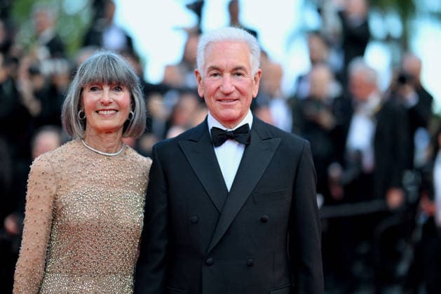 Cannes - Amarga Navidad Premiere FC Shirley Kushner and Charles Kushner attends the red carpet premiere of Amarga Navidad during the 79th Cannes International Film Festival in Cannes, France on May 19, 2026.. Photo by Franck Castel ABACAPRESS.COM Cannes  Copyright: xCastelxFranck ABACAx