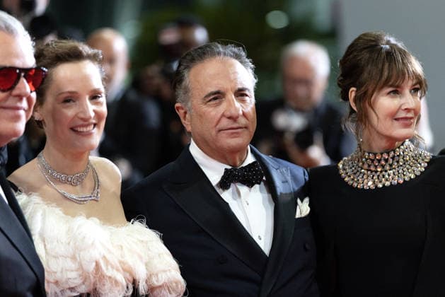 Danny Huston, Vicky Krieps, Andy Garcia, Rosemarie DeWitt Montée des marches du film Diamond lors du 79ème Festival International du Film de Cannes, le 19 mai 2026 Olivier Borde Bestimage Red carpet for Diamond at the 79th Cannes International Film Festival on May 19, 2026 Cannes France  Copyright: xOLIVIERxBORDEx xBESTIMAGExOLIVIERxBORDEx xBESTIMAGEx