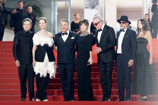 Paul Soriano, Vicky Krieps, Andy García, Rosemarie DeWitt, Danny Huston, Jai Stefan, Sofia Stefan Montée des marches du film Diamond lors du 79ème Festival International du Film de Cannes, le 19 mai 2026 Olivier Borde Bestimage Red carpet for Diamond at the 79th Cannes International Film Festival on May 19, 2026 Cannes France  Copyright: xOLIVIERxBORDEx xBESTIMAGExOLIVIERxBORDEx xBESTIMAGEx