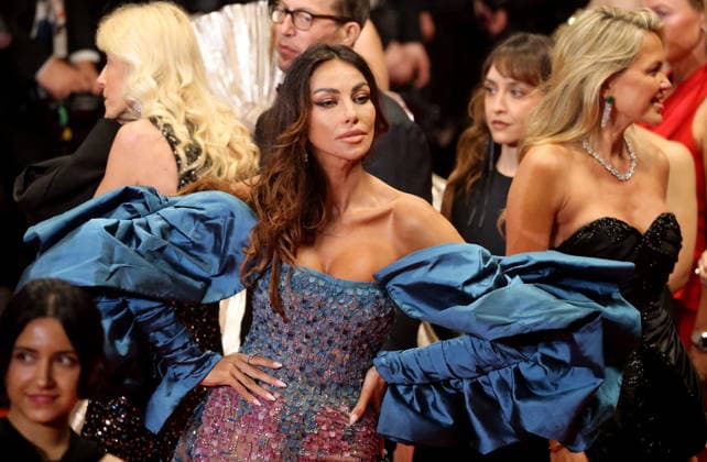 Madalina Diana Ghenea Montée des marches du film Diamond lors du 79ème Festival International du Film de Cannes, le 19 mai 2026 Jacovides Moreau Bestimage Red carpet for Diamond at the 79th Cannes International Film Festival on May 19, 2026 Cannes France  Copyright: xJACOVIDES-MOREAUx xBESTIMAGExJACOVIDES-MOREAUx xBESTIMAGEx