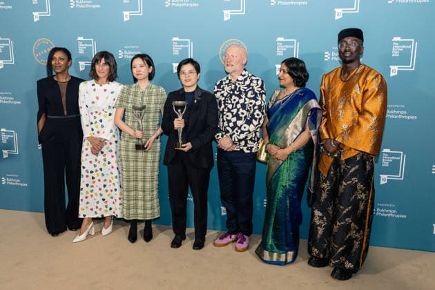 International Booker Prize 2026 Ceremony at Tate Modern, London, UK 19 May 2026 Author Yang Shuang-zi and translator Lin King are joined by the Booker Prize judges after winning the International Booker Prize 2026 at Tate Modern, London, UK, on 19 May 2026, for their work Taiwan Travelogue., Credit:Pete Speller Avalon  Copyright: xPetexSpellerx xAvalonx 1100648124