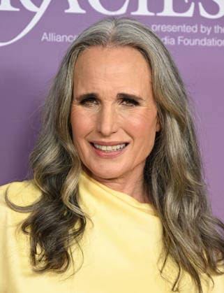 2026 Gracie Awards Gala Andie MacDowell arriving to The Alliance For Women In Media Foundation™s 2026 Gracie Awards Gala at the Beverly Wilshire Four Seasons Hotel on May 19, 2026 in Beverly Hills, CA. Beverly Hills Beverly Wilshire Hotel California USA Copyright: xWattx xAFF-USA.COMx