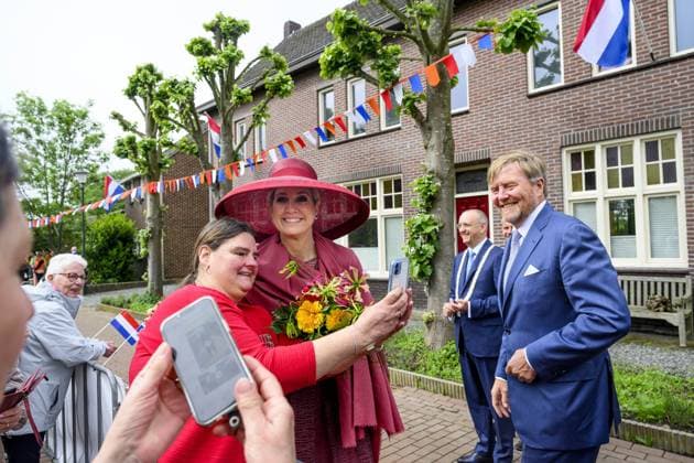 Royal Couple Pays Regional Visit To Illikhoven King Willem-Alexander and Queen Máxima of the Netherlands conduct a regional visit to the municipalities of Maasgouw, Echt-Susteren, Roerdalen and Roermond, visiting the village of Illikhoven in the municipality of Echt-Susteren, the Netherlands on May 19, 2026, in the narrowest part of the country where the land is less than five kilometers wide between Belgium and Germany, speaking with representatives of the police, a dike guard and organizations from the border region before subsequently visiting Lilbosch Abbey. Photo by Patrick van Emst NL Beeld Bruno Press ABACAPRESS.COM Illikhoven Netherlands  Copyright: xBrunoxPress ABACAx