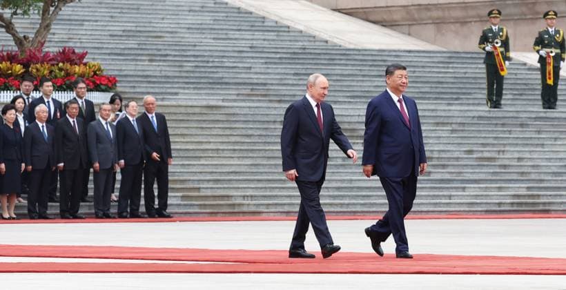 China Russia 9169430 20.05.2026 Russian President Vladimir Putin attends a welcome ceremony with Chinese President Xi Jinping outside the Great Hall of the People in Beijing, China. Alexander Kazakov Sputnik Beijing China  Copyright: xAlexanderxKazakovx