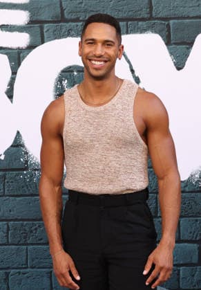 Los Angeles series finale event of Amazon Prime Video s The Boys at the The United Theater on Broadway Featuring: Elliot Knight Where: Los Angeles, California, United States When: 19 May 2026 Credit: Faye s Vision Cover Images EDITORIAL USE ONLY. NOT FOR USE BY NEWSPAPERS BASED IN THE UK. Copyright: xx coverimg55712091