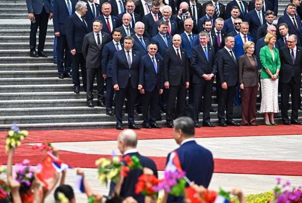 China Russia 9169545 20.05.2026 Members of the Russian delegation attend a welcome ceremony for Russian President Vladimir Putin with Chinese President Xi Jinping outside the Great Hall of the People in Beijing, China. Kristina Solovyova Sputnik Beijing China  Copyright: xKristinaxSolovyovax