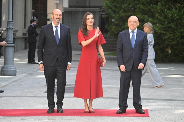 Queen Letizia attends the XV edition of the Luis Carandell Parliamentary Journalism Awards The President of the Senate, Pedro Manuel Rollán Ojeda, Queen Letizia and Rafael Simancas attend the XV edition of the Luis Carandell Parliamentary Journalism Awards to Paloma Cervilla and Héctor Esteban García at the Senate Palace, on May 20, 2026, in Madrid Spain QUEEN LETIZIA QUEEN ROYALTY LUIS CARANDELL JOURNALISM AWARDS MAY 20, 2026 José Madrid Madrid Madrid Spain  Copyright: xJosÃ xOlivax 7536105