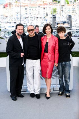 IPA84890543 - Cannes, 79th Cannes Film Festival 2025 - day 9. photocall of Minotaur Pictured: Dmitriy Mazurov, Andrey Zvyagintsev, Iris Lebedeva and Boris Kudrin  Copyright: xAlbertoxTerenghix xPoolxPhotoxEventsx07x 84890543