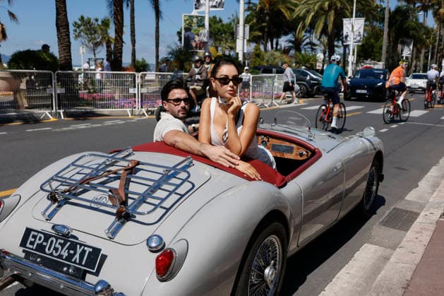 Cannes Nabilla, Thomas Vergara Croisette MP Cannes, France- May 20: Nabilla, Thomas Vergara do a photo-shooting along the Croisette during 79th Festival of Cannes, on May 20 2026 in Cannes, France. Photo by Marco Piovanotto Abacapress.com Cannes France  Copyright: xPiovanottoxMarco ABACAx