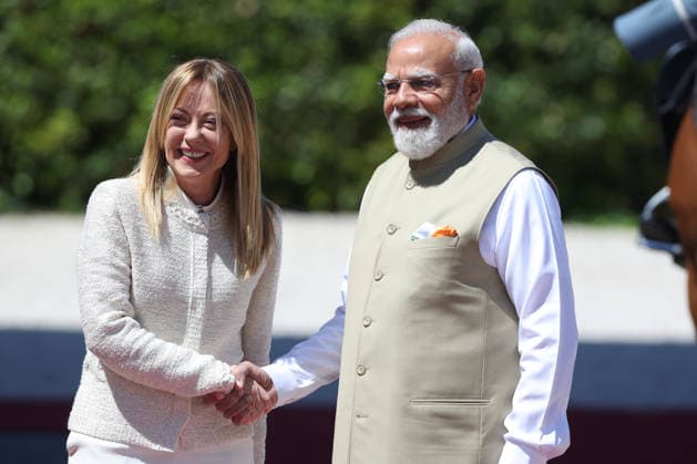 IPA84892623 - Rome, Italy May 20, 2026: Prime Minister Giorgia Meloni meets with Prime Minister of India Narendra Modi to further strengthen the strategic partnership between Italy and India at Villa Doria Pamphilj for a discussion on economics, innovation, energy and international cooperation.  Copyright: xmarcoxiacobuccix xmarcoxiacobuccix 84892623