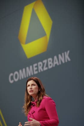20.05.2026, DEU, Wiesbaden Hauptversammlung Commerzbank AG im Congresszentrum in Wiesbaden Bettina Orlopp, Vorsitzende des Vorstandes der Commerzbank AG *** 20 05 2026, DEU, Wiesbaden Annual General Meeting Commerzbank AG at the Congress Center in Wiesbaden Bettina Orlopp, Chairwoman of the Board of Managing Directors of Commerzbank AG
