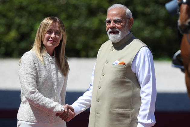 Meloni Meets Modi for Bilateral Talks - Rome Prime Minister Giorgia Meloni meets with Prime Minister of India Narendra Modi to further strengthen the strategic partnership between Italy and India at Villa Doria Pamphilj for a discussion on economics, innovation, energy and international cooperation in Rome, Italy on May 20, 2026. Photo by Marco Iacobucci IPA ABACAPRESS.COM Rome italia Italy  Copyright: xIPA ABACAx