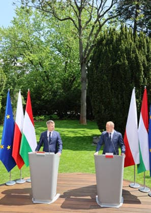 Hungarian prime minister visits Poland Photo: Wojciech Olkusnik East News Newly elected prime minister of Hungary Peter Magyar attends a joint press conference with Polish prime minister Donald Tusk after their meeting on May 20, 2026 in Warsaw, Poland. This is the first foreign visit of a new Hungarian leader after winning parliamentary elections in April. EN_01677831_0352 