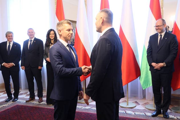 Hungarian prime minister visits Poland Photo: Adam Burakowski East News Newly elected prime minister of Hungary Peter Magyar meets with the president of Poland Karol Nawrocki on May 20, 2026 in Warsaw, Poland. This is the first foreign visit of a new Hungarian leader after winning parliamentary elections in April. EN_01677831_0463 