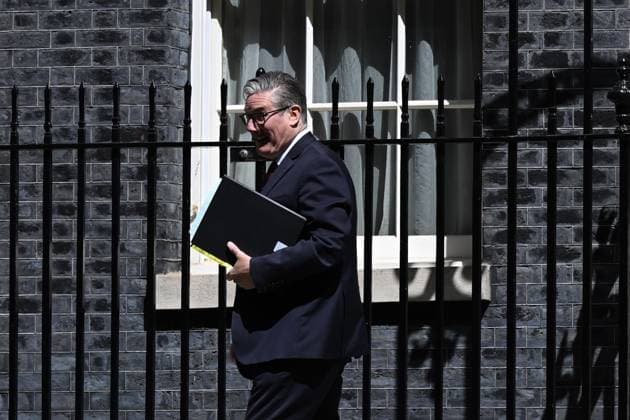 British PM Keir Starmer departs Downing Street for PMQs LONDON, UNITED KINGDOM - MAY 20: UK Prime Minister Keir Starmer leaves 10 Downing Street to attend the weekly Prime Minister’s Questions session at Parliament in London, United Kingdom, on May 20, 2026. Rasid Necati Aslim Anadolu London United Kingdom. Editorial use only. Please get in touch for any other usage.  Copyright: x2026xAnadoluxRasidxNecatixAslimx