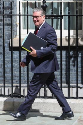 May 20, 2026, London, England, United Kingdom: British Prime Minister Sir KEIR STARMER departs 10 Downing Street for the House of Commons to attend Prime MinisterÃ¢â‚¬â ¢s Questions in London. London United Kingdom - ZUMAa279 20260520_zsp_a279_015 Copyright: xZeynepxDemirxAslimx