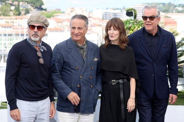 Jai Stefan, Andy Garcia, Rosemarie Dewitt und Danny Huston beim Photocall zum Kinofilm Diamond auf dem Festival de Cannes 2026 79. Internationale Filmfestspiele von Cannes am Palais des Festivals. Cannes, 20.05.2026 *** Jai Stefan, Andy Garcia, Rosemarie Dewitt and Danny Huston at the photocall for the feature film Diamond at the Festival de Cannes 2026 79 Cannes International Film Festival at the Palais des Festivals Cannes, 20 05 2026 Foto:xD.xBedrosianx xFuturexImagex diamond_6501
